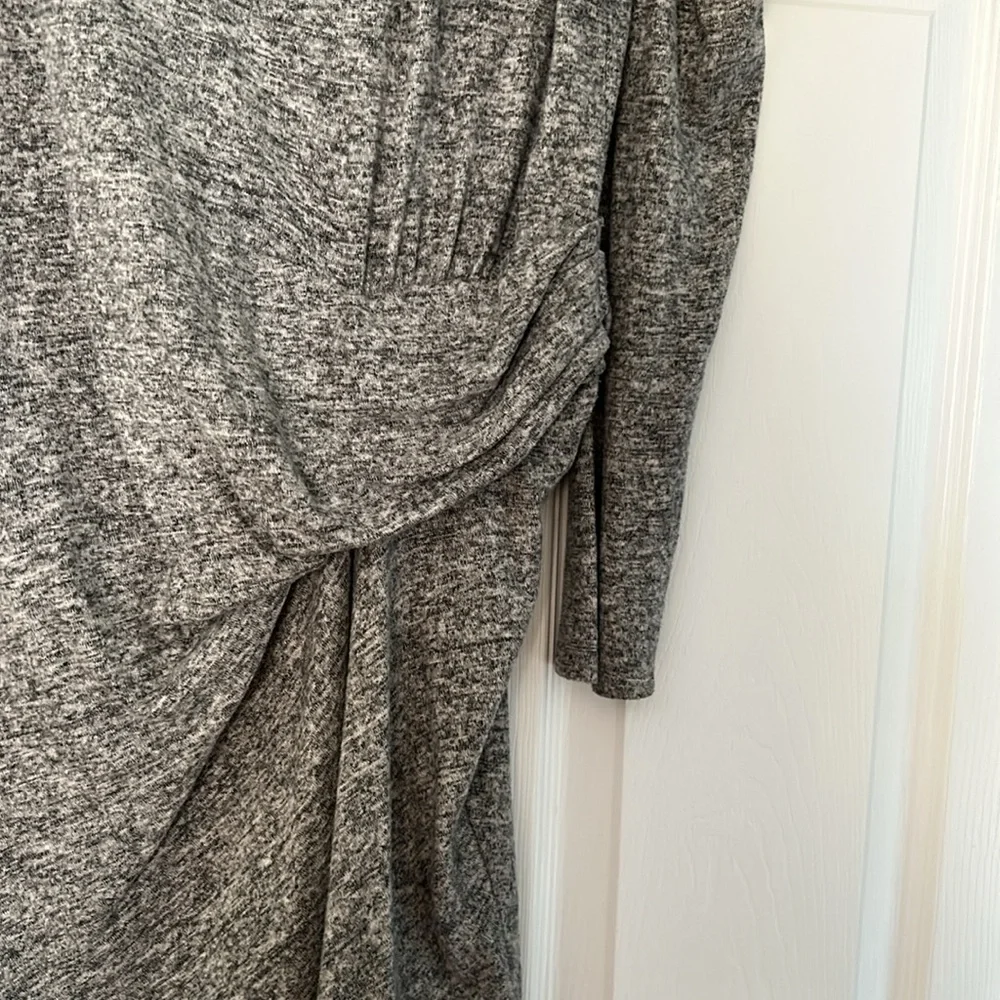 Athleta - Picture 2 of 3
